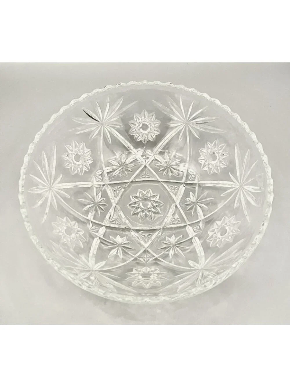 Vintage Anchor Hocking Prescut Glass Star of David Large Serving Bowl 10.5